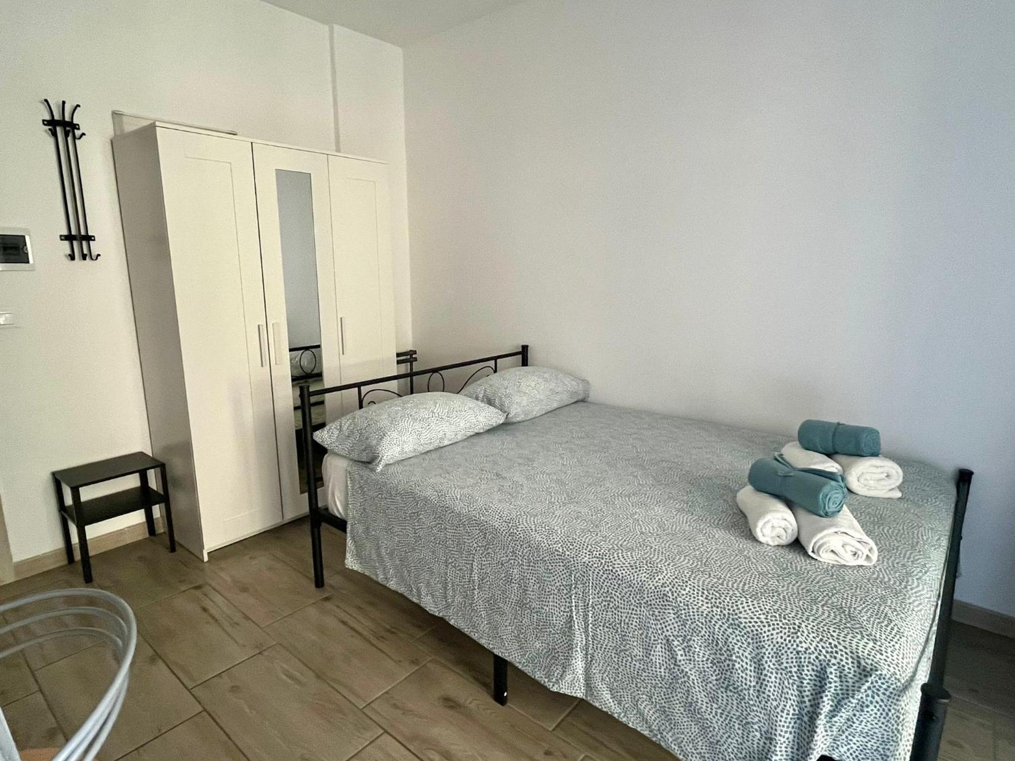 Il Gattino Di Porto - Apt 3 - Monolocale Veranda Piscina Імперія Екстер'єр фото